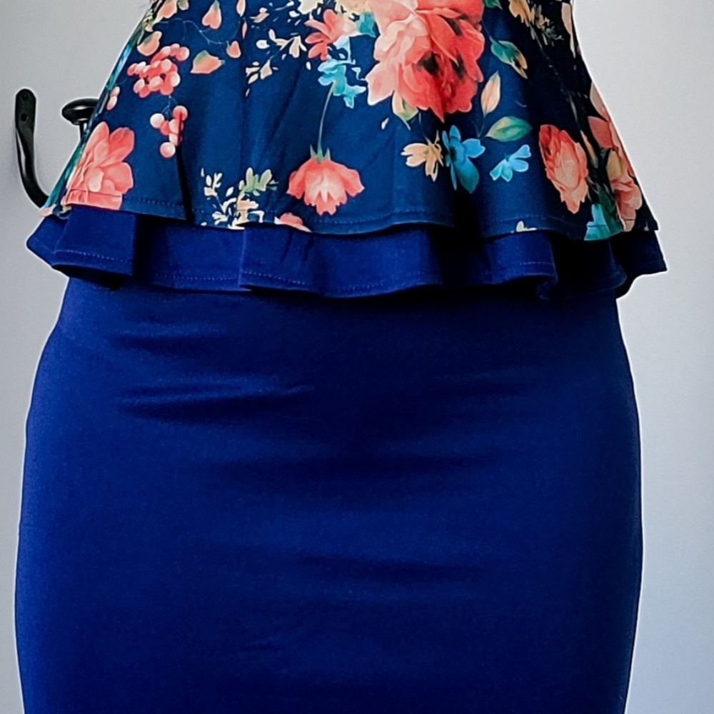 Colours & flowers peplum dress - Picture 2 of 6